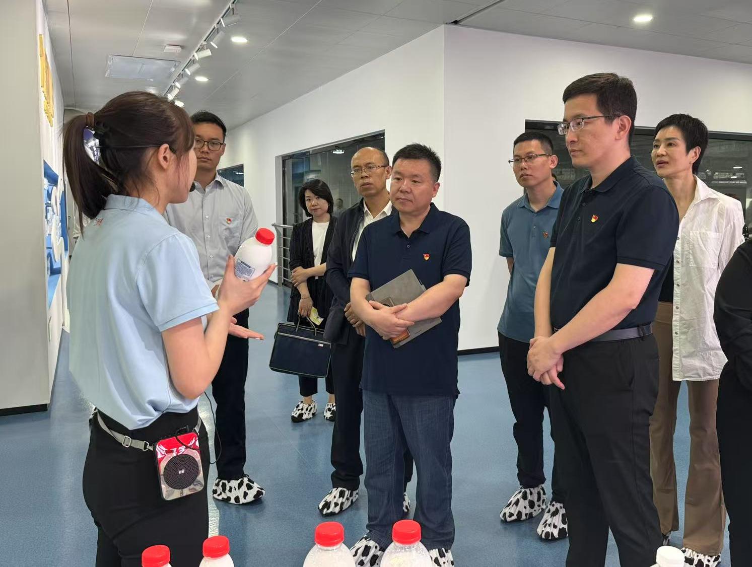 微信图片_20250515133002_172(1)(1).jpg